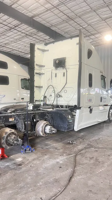 Best Way Truck & Trailer Repair LLC 4