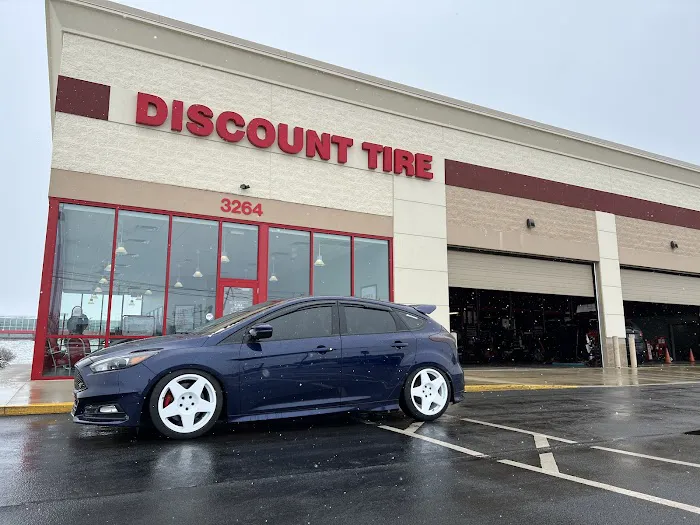 Discount Tire 0