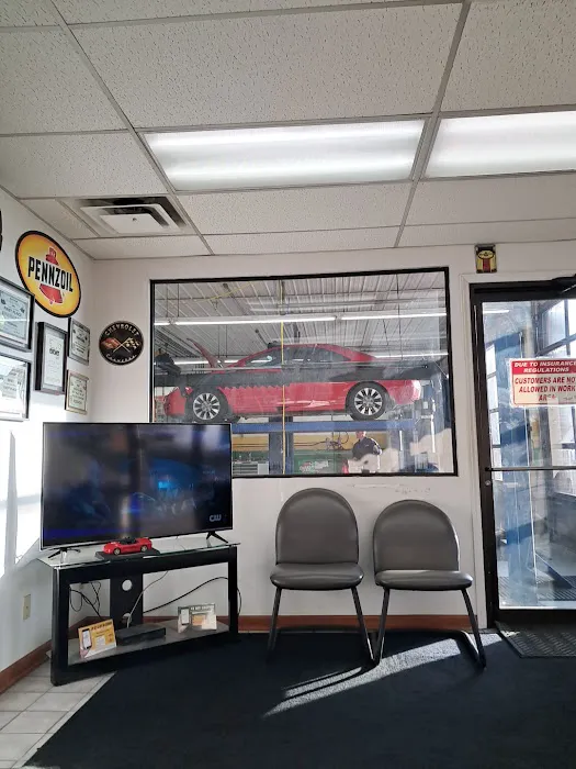 Meenach's Oil Change Center 1