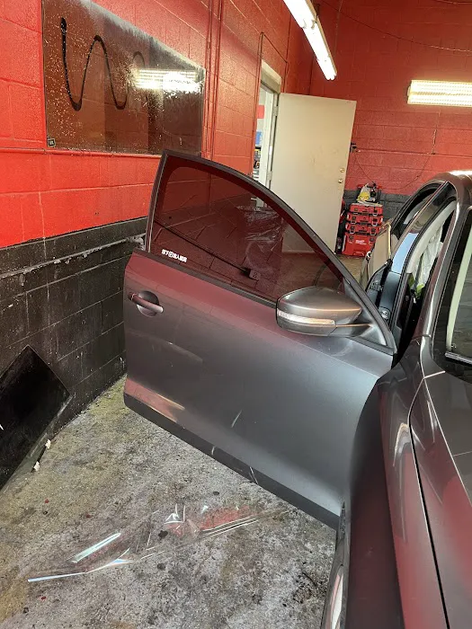 So Cal Auto Glass & Window Tint 5