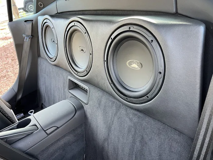 Tune Time Stereo & Alarm 8