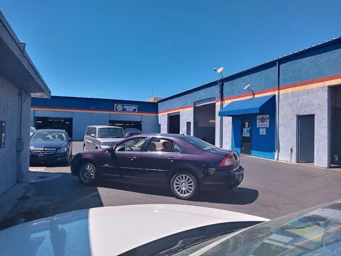 Palms to Pines Automotive 1