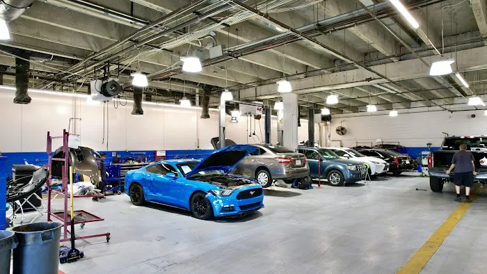 Palm Springs Motors Auto Body 4