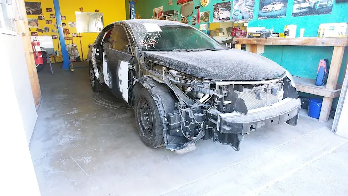 TJ's Bumper Repair 4
