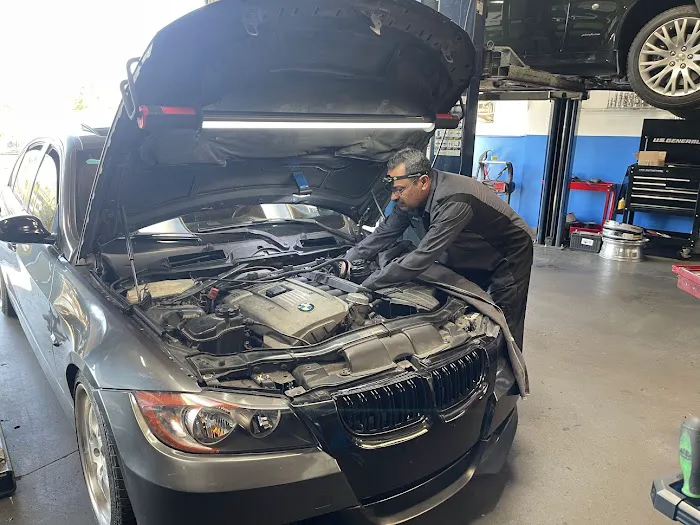 MOTEC Auto Care - Mira Mesa Auto Repair Center 1
