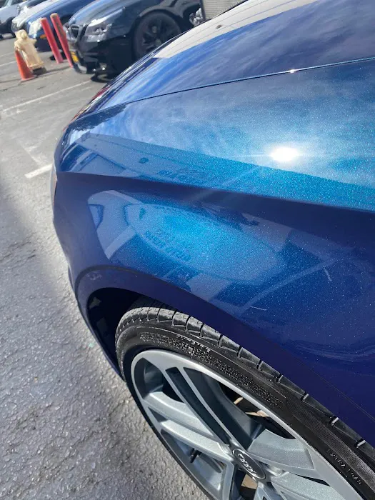 Motec Auto Body Collision 0