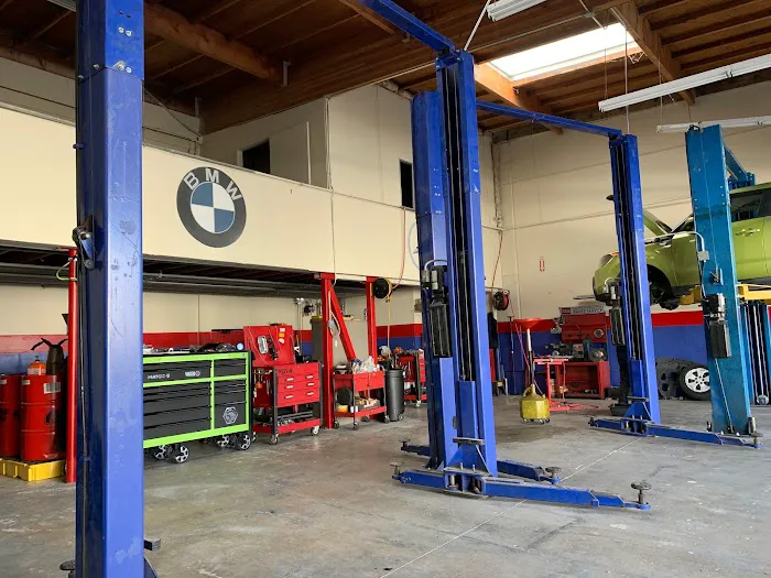 L&P Mobile Auto Repair . Mobile mechanic 0
