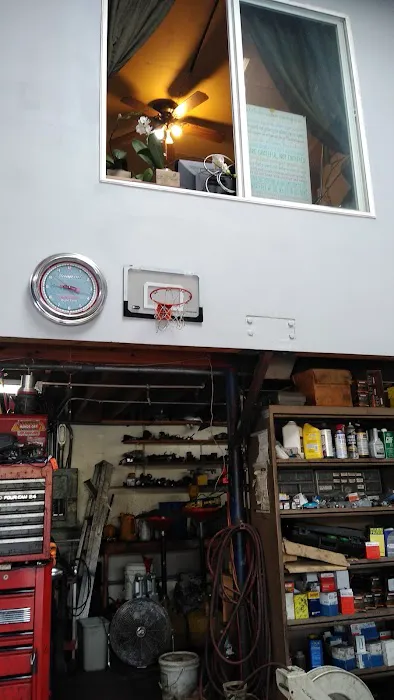 Victor's Automotive Diagnostic & Repair 6