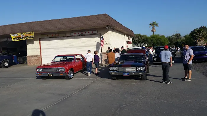 Ron's Tire & Brake 3