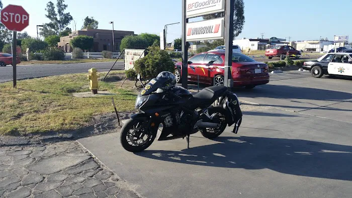 Ron's Tire & Brake 9