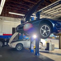 WOW Automotive & Alignment ico