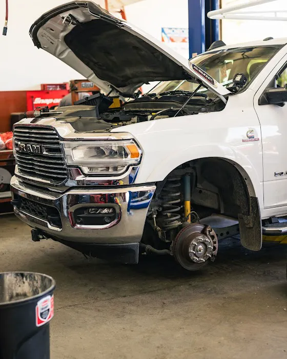 WOW Automotive & Alignment 6