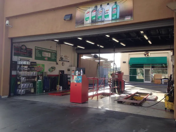 Castrol Premium Lube Express 0