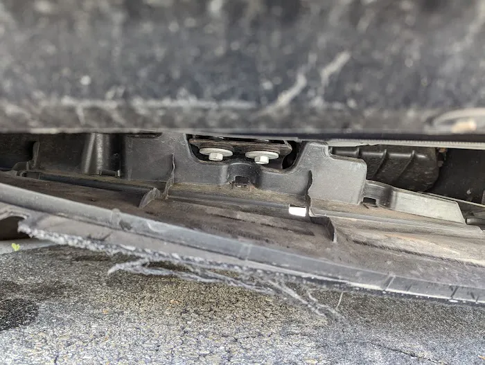 Best Bumper Repair Specialists 1