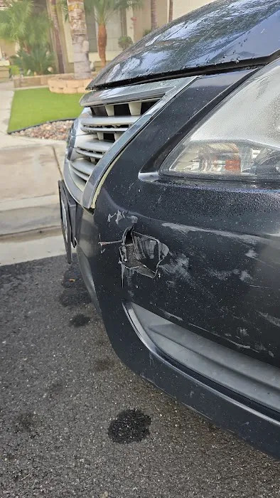 Best Bumper Repair Specialists 5