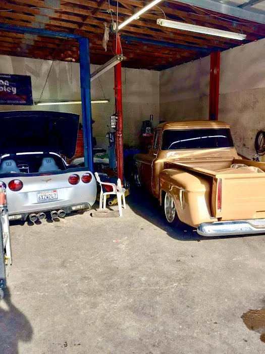 Loya Auto Repair 4