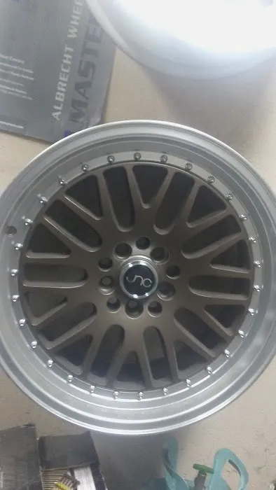 Edie's Tire Shop 0