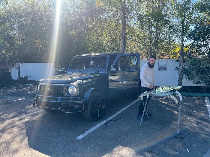 Genie Auto Glass Service 2