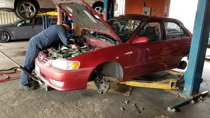Aaron's Auto Repairs 7