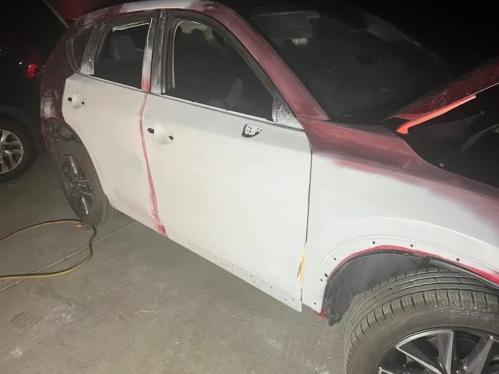Dentfixs Auto Body 6
