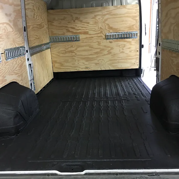 Bryan's Xtreme Trucks & Liners 1