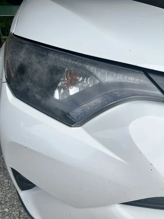 RMN Headlight Restoration & Windshield Repair 7