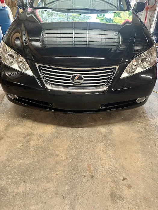 RMN Headlight Restoration & Windshield Repair 3