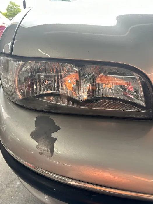 RMN Headlight Restoration & Windshield Repair 8
