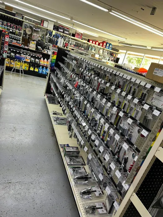 BARLOW AUTO & TRUCK PARTS 6
