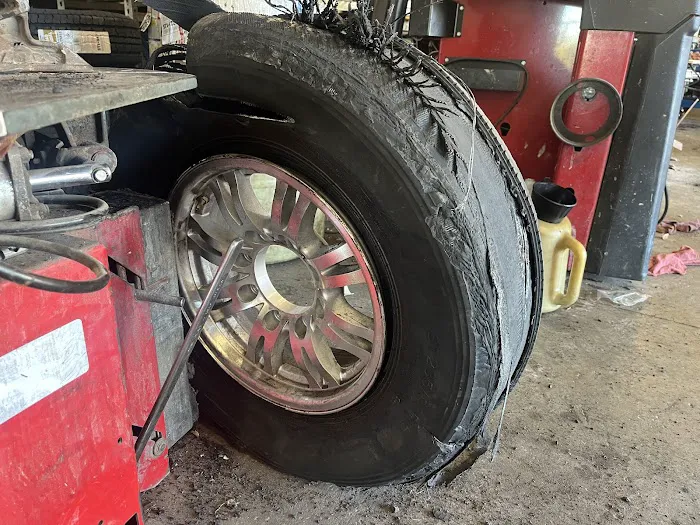 Plaza Tire Service 8