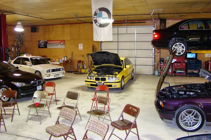 Bell Buckle Motor Works 2