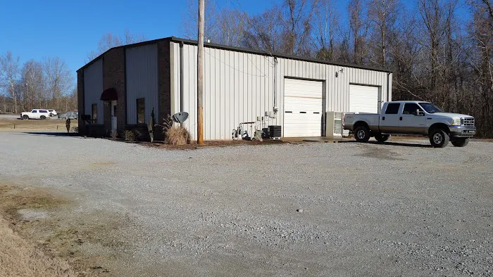 Hardee Automotive 0