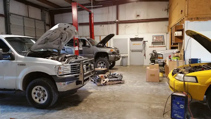 Hardee Automotive 9