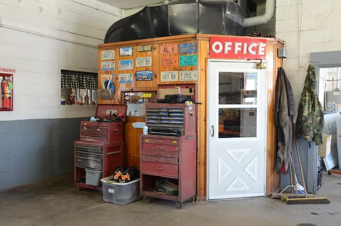 BackRow Garage 8