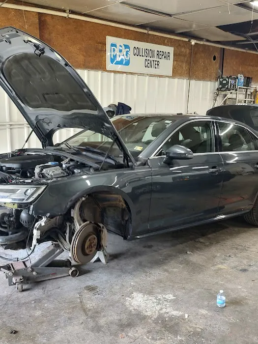 Welch and son Auto Body 7