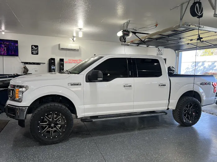 Wes Rogers Tire & Auto Inc 7