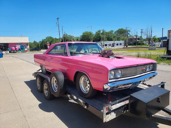 Broadway Auto Body 4