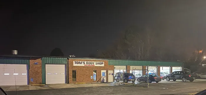 Tom's Body Shop LLC 9