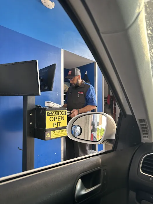 Express Oil Change & Tire Engineers 4