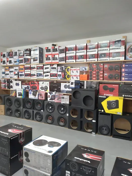 Jimenez Car Audio And Installation 9