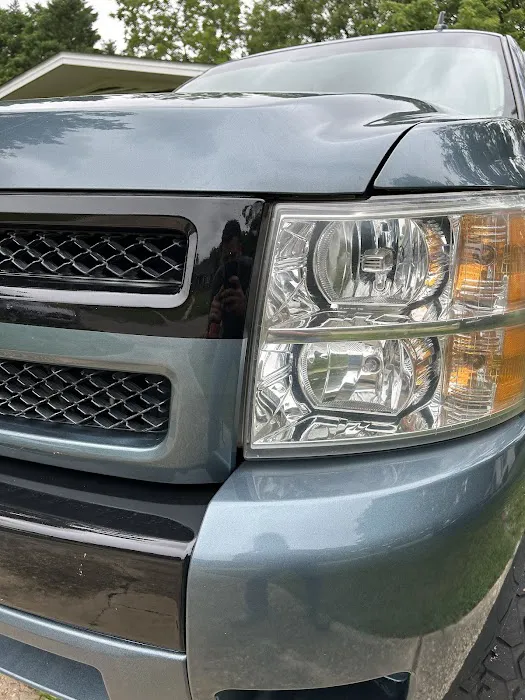 D&J paint and Autobody llc 1