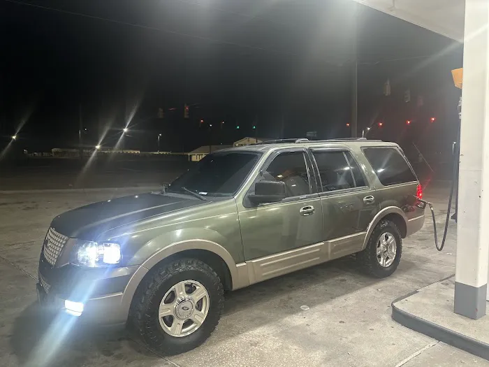 Competition Auto 8