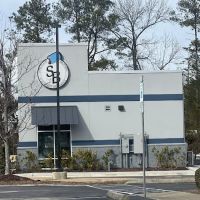 Strickland Brothers 10 Minute Oil Change and Inspection Station