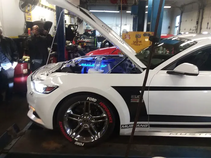 Mr. Tire Auto Service Centers 9