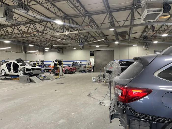 Cross Creek Subaru Collision Center 1