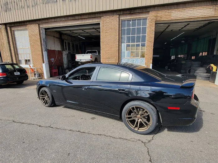Mayberry Tire & Wheel 3