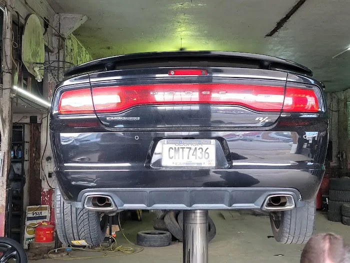 Mayberry Tire & Wheel 1