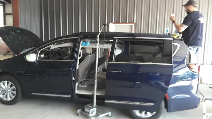 Carnesville Paint & Body 5
