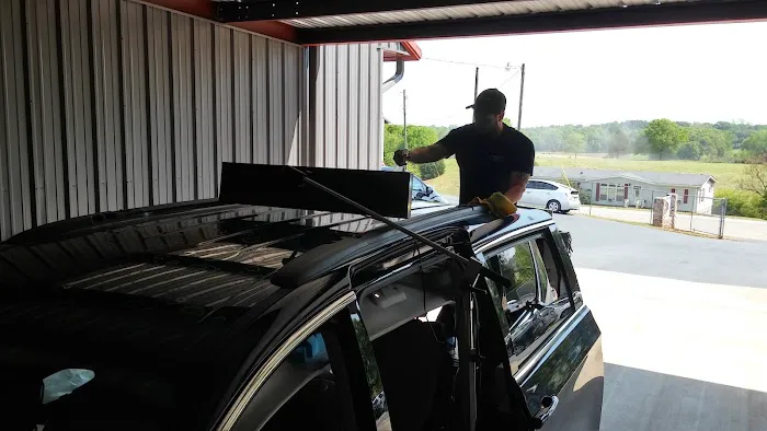Carnesville Paint & Body 2