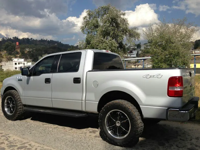 Alex's Tire & Motorsports 1